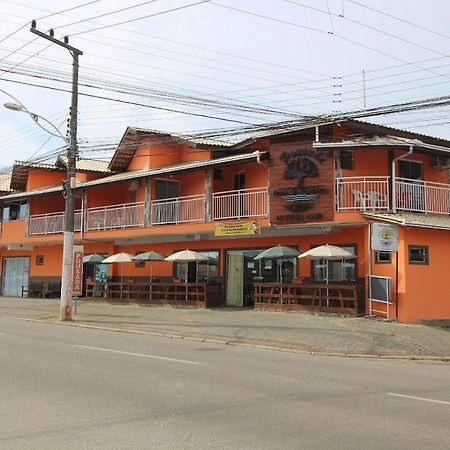 Pousada Praia Da Fortaleza 450 Metros Do Parque Beto Carrero Com Cafe Da Manha Penha  Zewnętrze zdjęcie